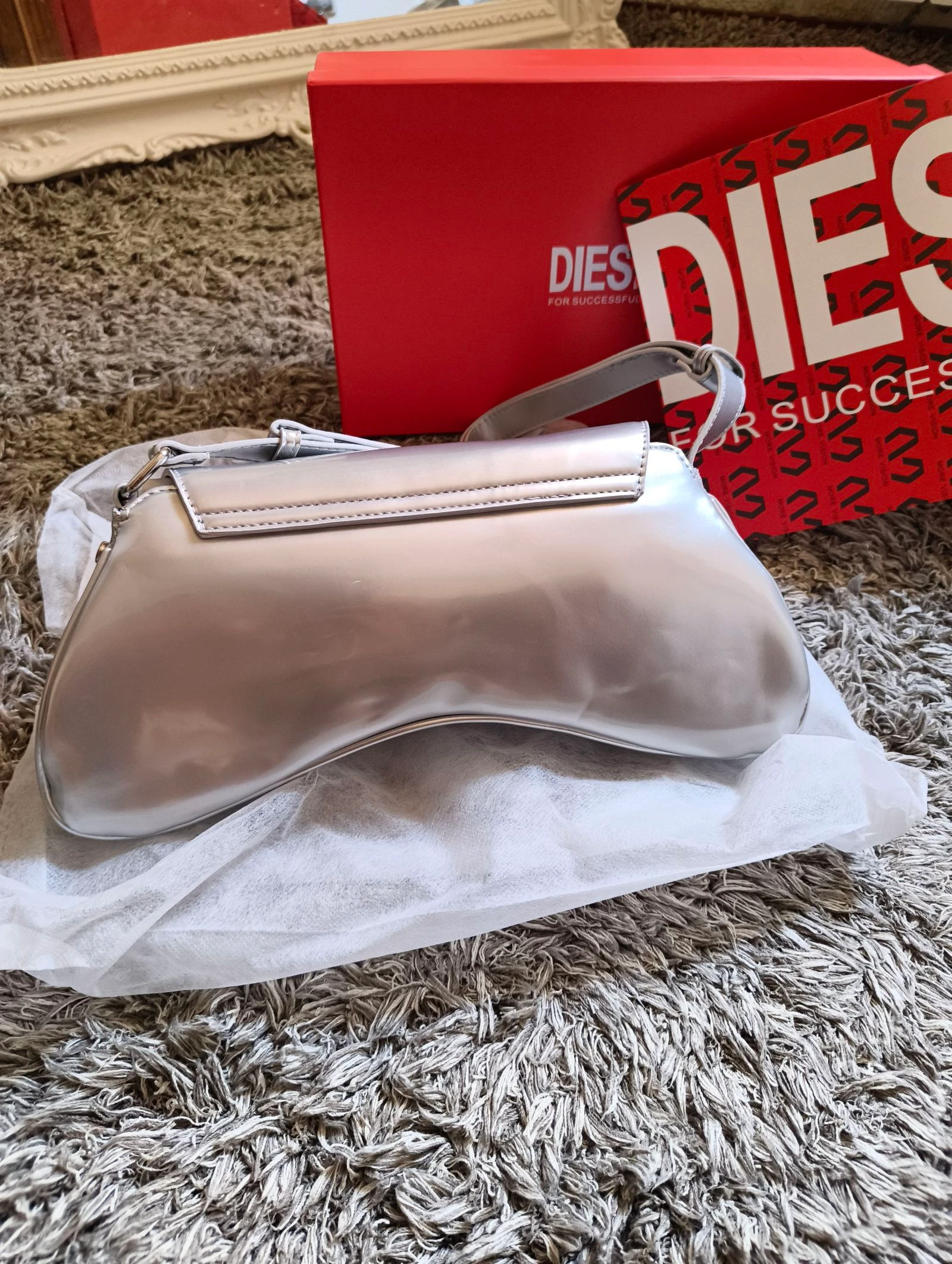 Diesel 1DR Bolsa de Ombro Prata Metálica Completa com Caixa – photo 4